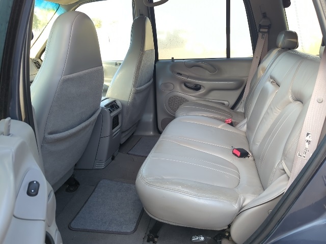 2001 Ford Expedition Eddie Bauer photo 4