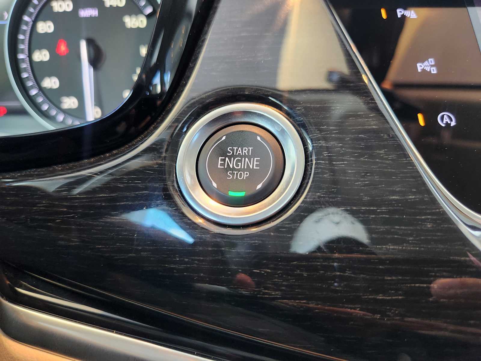 2025 Cadillac XT6 Premium Luxury photo 15