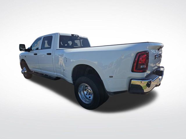 2026 Ram 3500 Tradesman photo 3