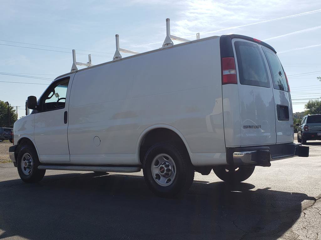 2017 Gmc Savana 2500 Cargo photo 5