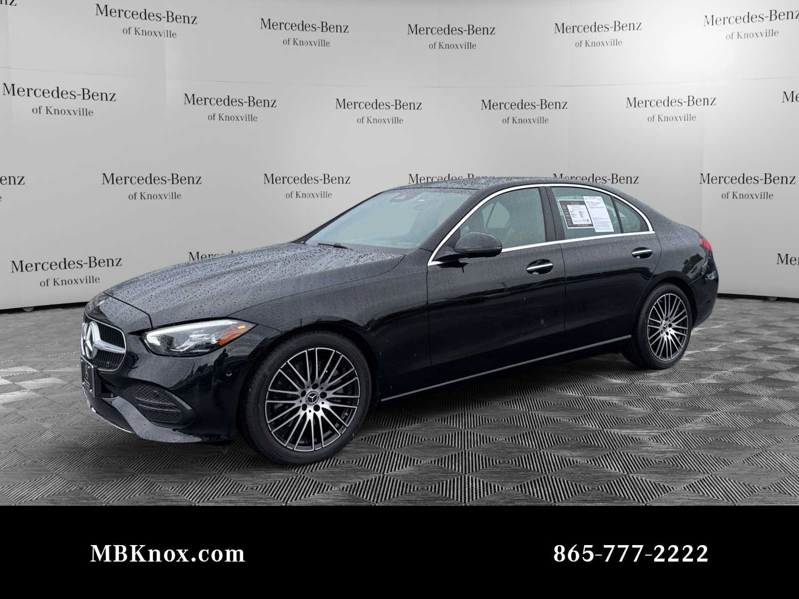 2025 Mercedes-Benz C-Class Sedan C 300's photo