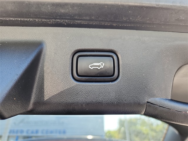 2022 Hyundai Tucson Limited photo 8
