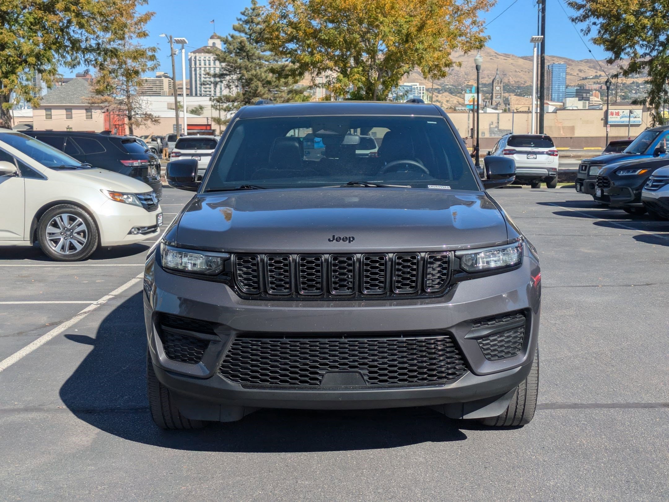 2023 Jeep Grand Cherokee Altitude photo 5