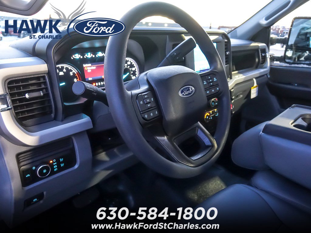 2026 FORD F-250 - Image 8