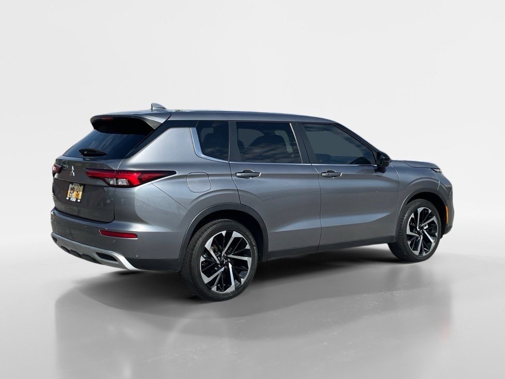 2022 Mitsubishi Outlander SE photo 6