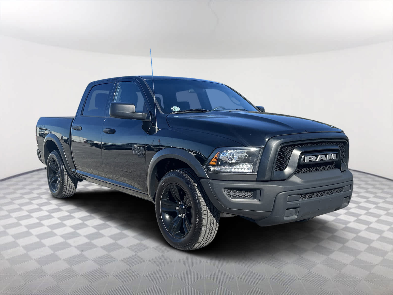 2024 RAM Ram 1500 Classic Warlock's photo