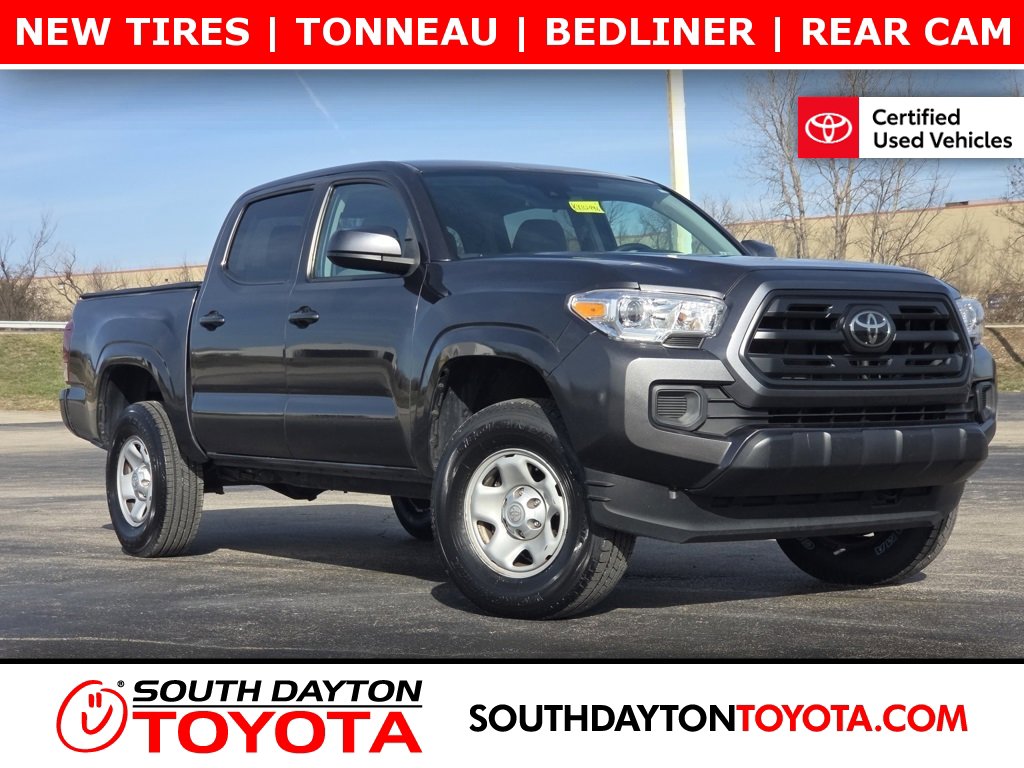 2019 Toyota Tacoma SR's photo