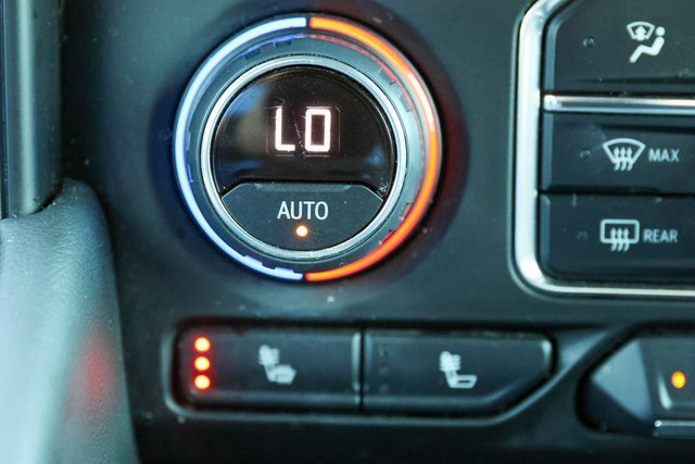 2022 Chevrolet Tahoe LT photo 27