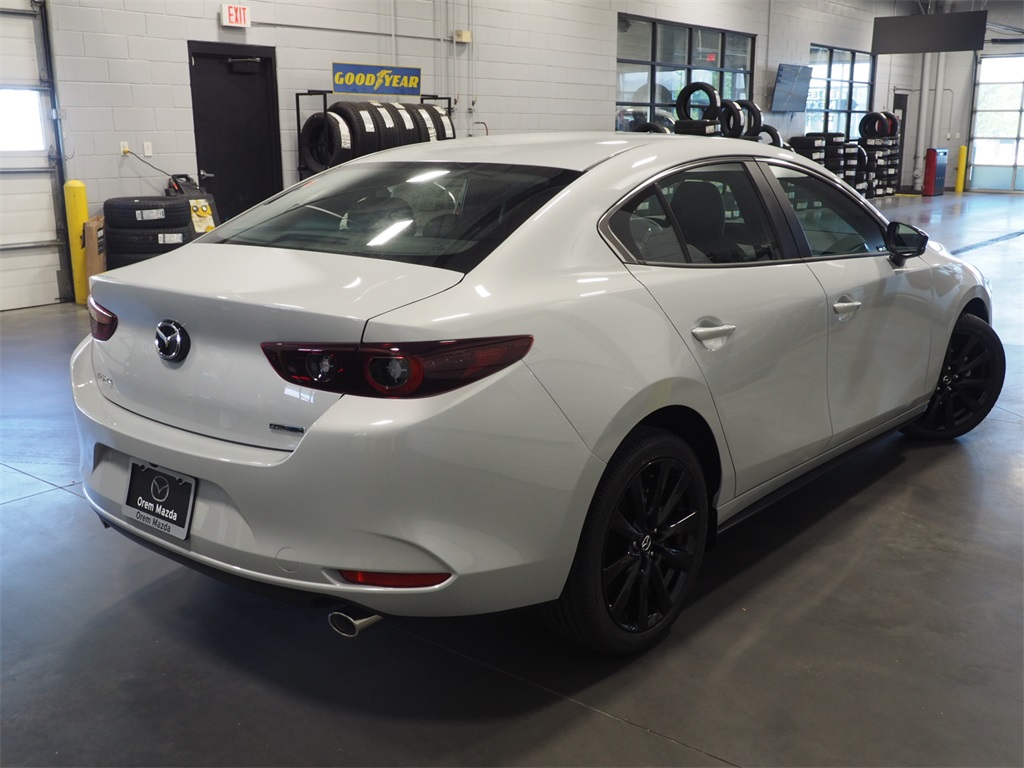 2025 Mazda Mazda3 2.5 Select Sport photo 2