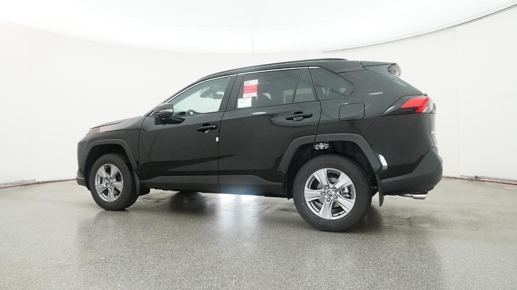 2025 Toyota RAV4 XLE photo 28
