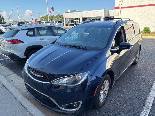 Used 2018 Chrysler Pacifica Touring L with VIN 2C4RC1BG9JR152350 for sale in Decatur, AL