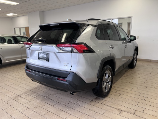 2024 Toyota RAV4 XLE photo 11