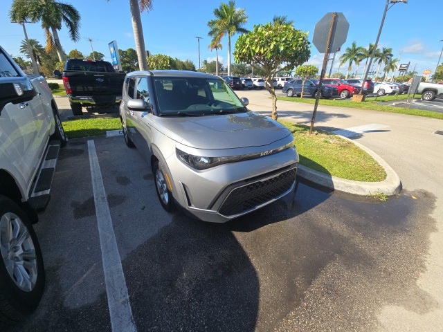 2023 Kia Soul S's photo