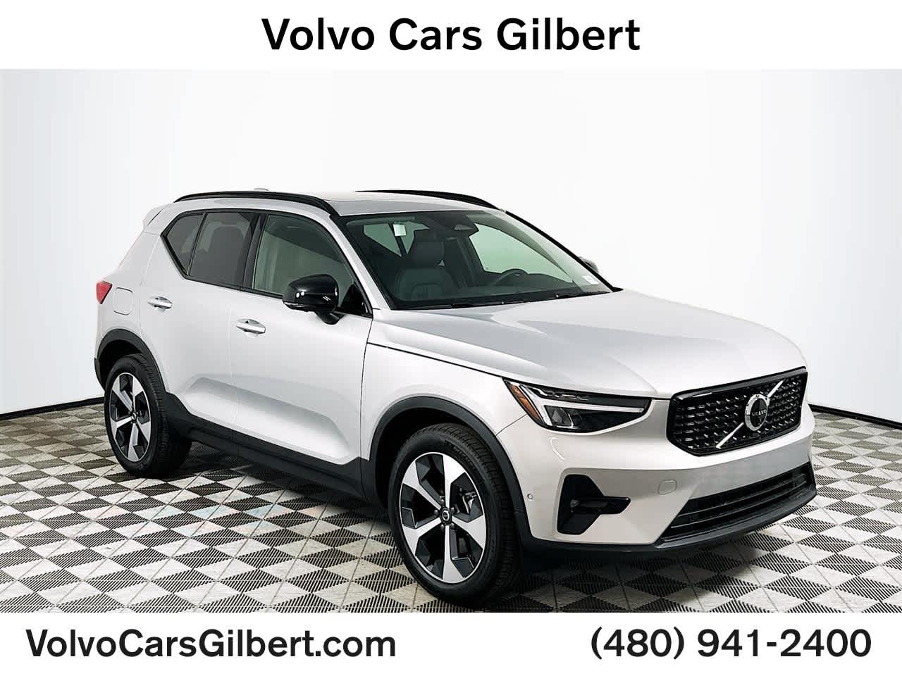 2025 Volvo XC40 Plus