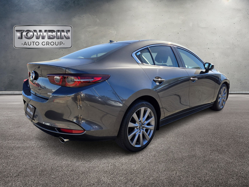 2019 Mazda Mazda3 Sedan Premium photo 4