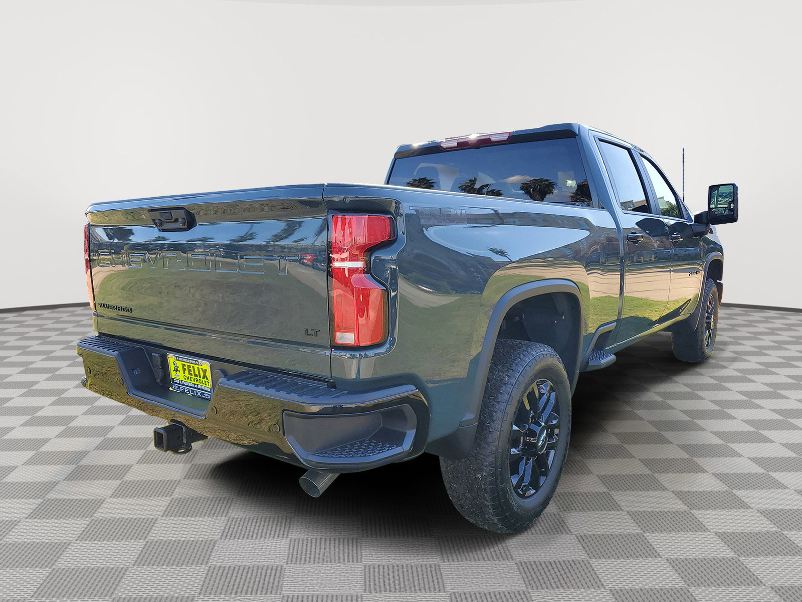 2026 Chevrolet Silverado 2500HD LT photo 3