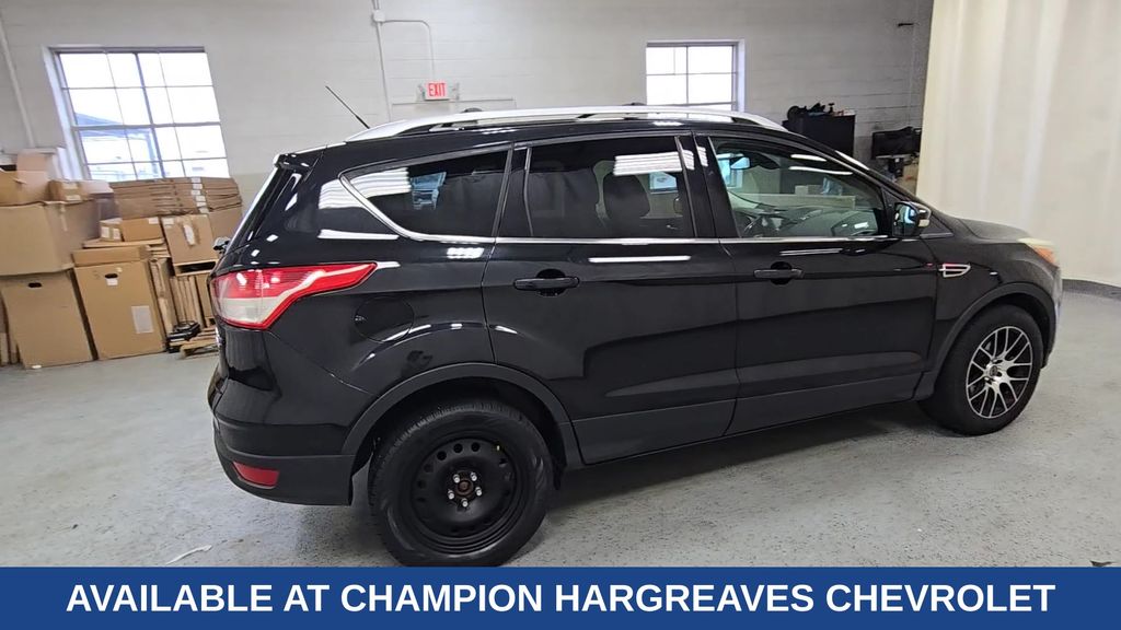 2013 Ford Escape Titanium photo 8