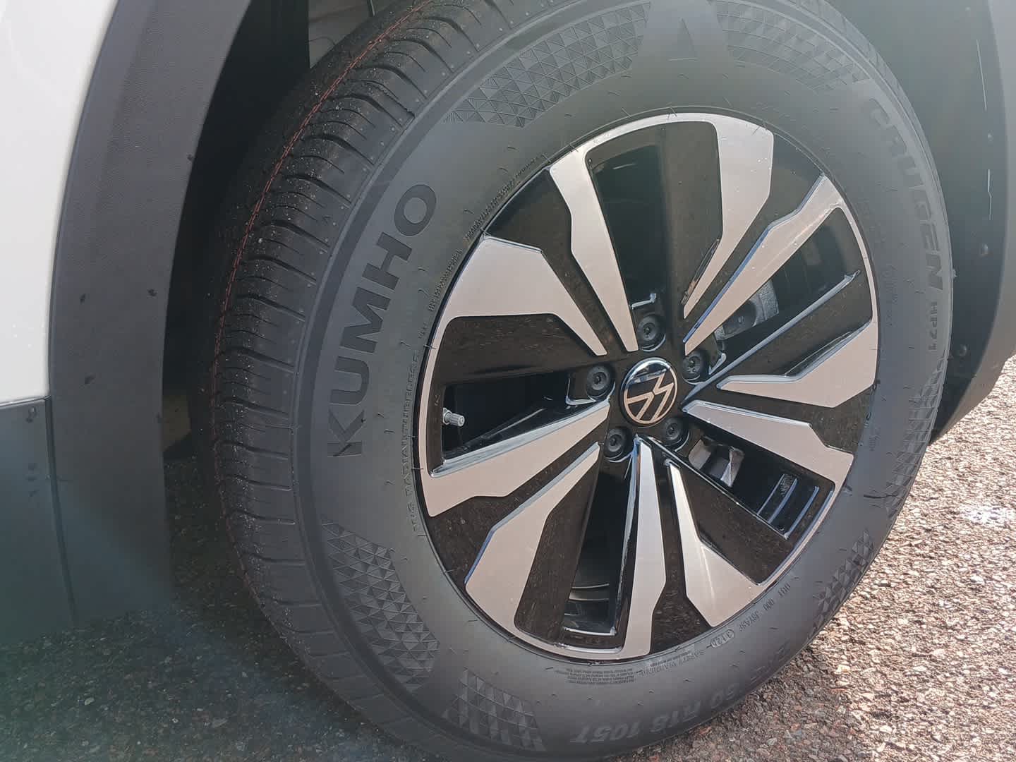2026 Volkswagen Atlas SE photo 37