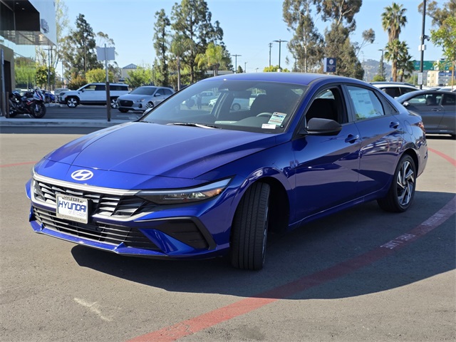 2025 Hyundai Elantra Hybrid SEL Sport photo 3