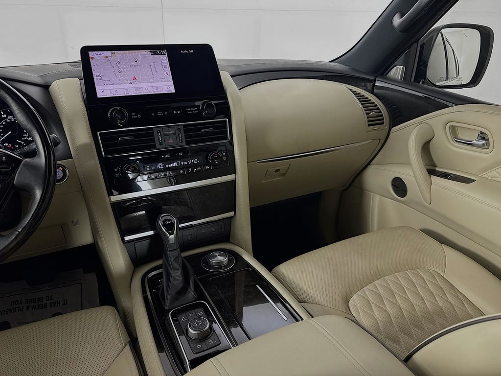 2024 Infiniti QX80 Sensory photo 25