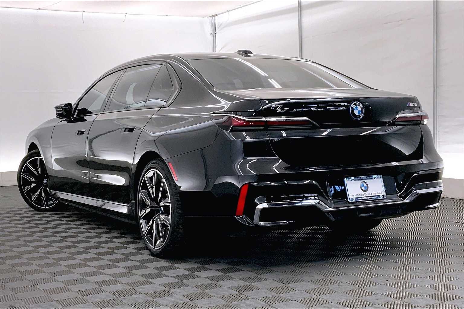2024 Bmw i7 M70 photo 4