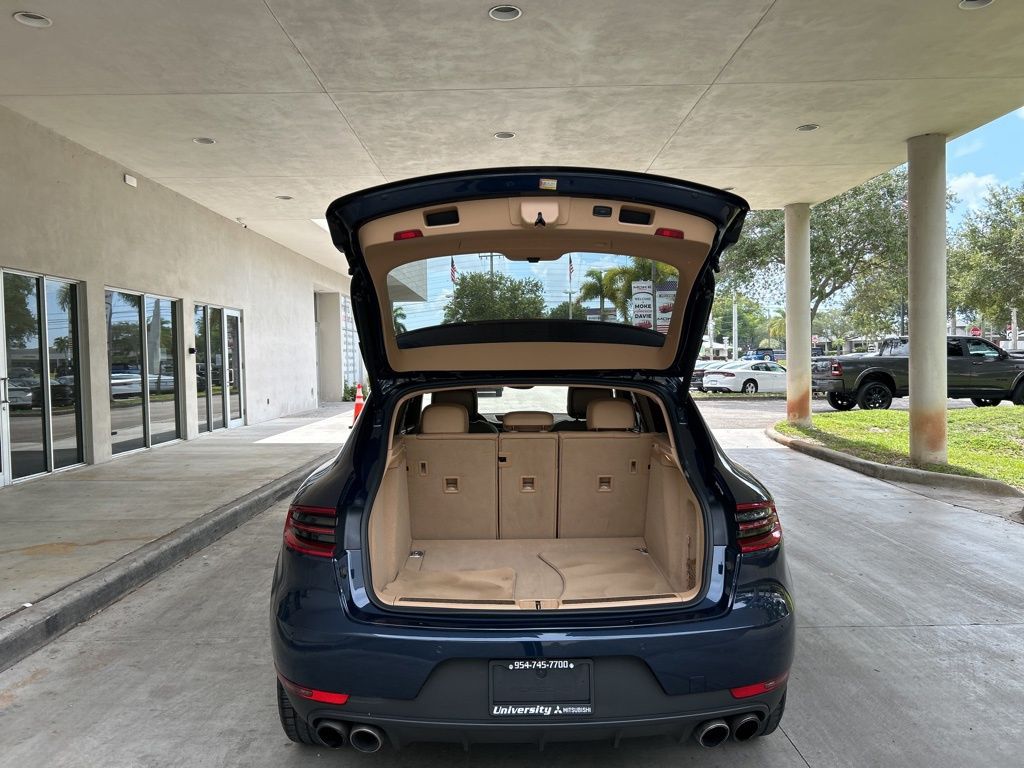 2015 Porsche Macan S photo 27