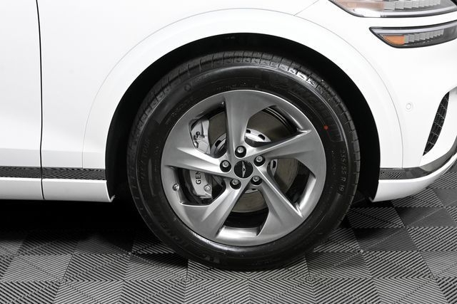 2026 Genesis GV70 2.5T Advanced photo 7