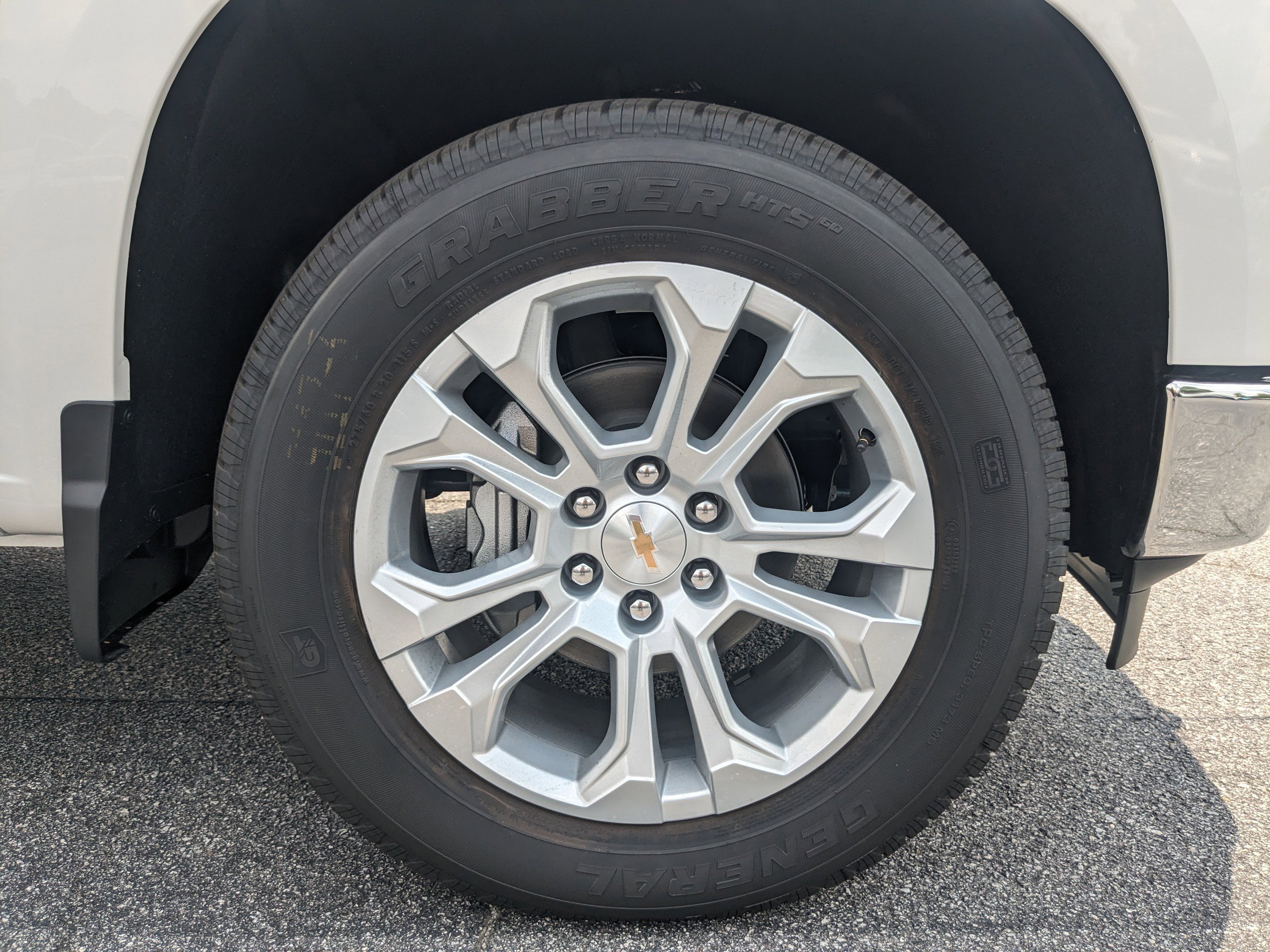 2025 Chevrolet Silverado 1500 LTZ photo 11