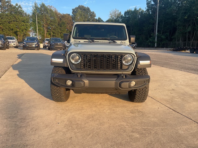 2024 Jeep Wrangler Willys photo 2
