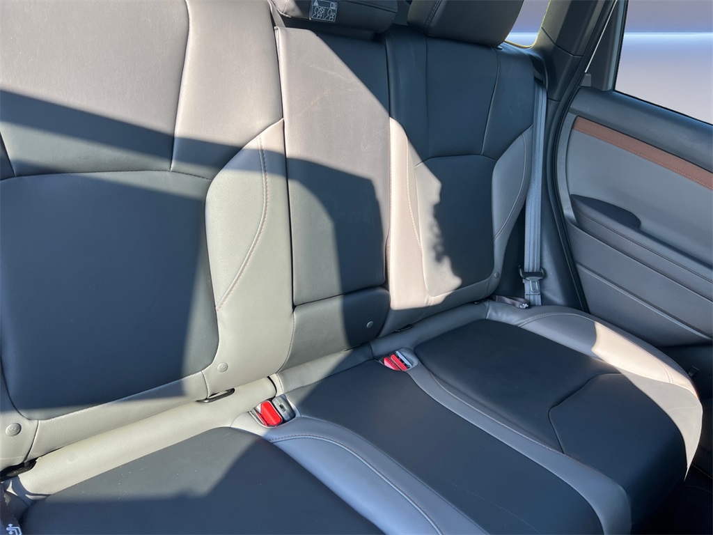 2025 Subaru Forester Sport photo 17