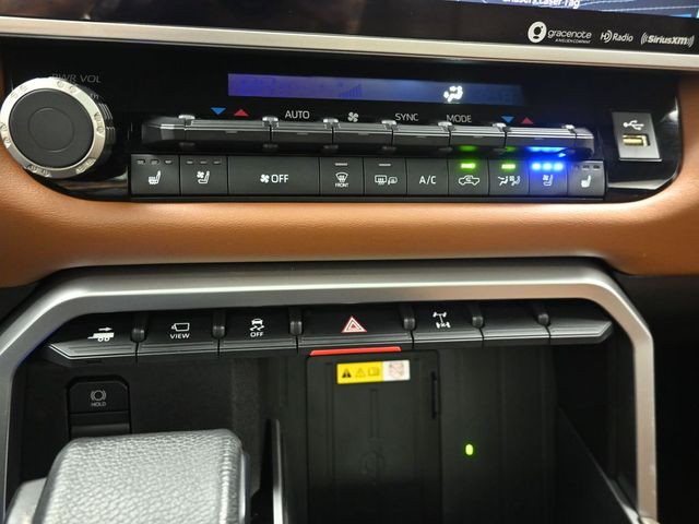 2022 TOYOTA TUNDRA - Image 18