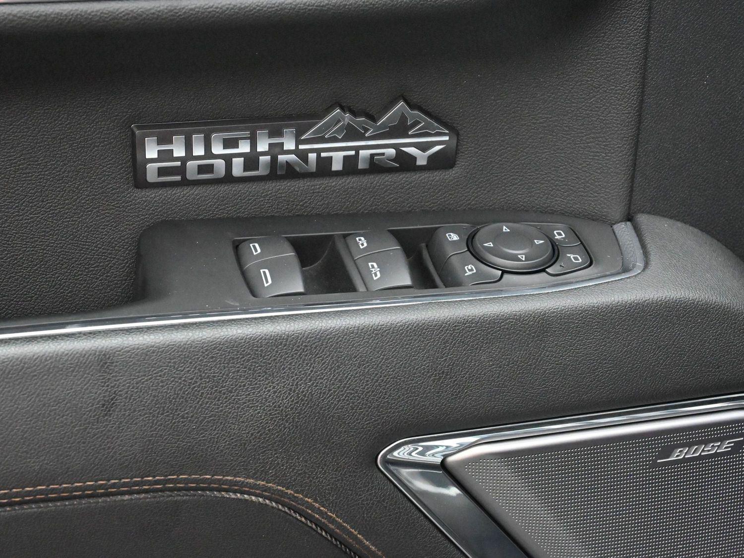 2023 Chevrolet Silverado 1500 High Country photo 11