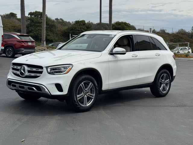 2022 Mercedes Benz GLC 300 photo 4
