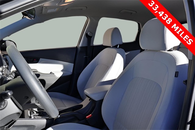 2023 Hyundai Kona SEL photo 3