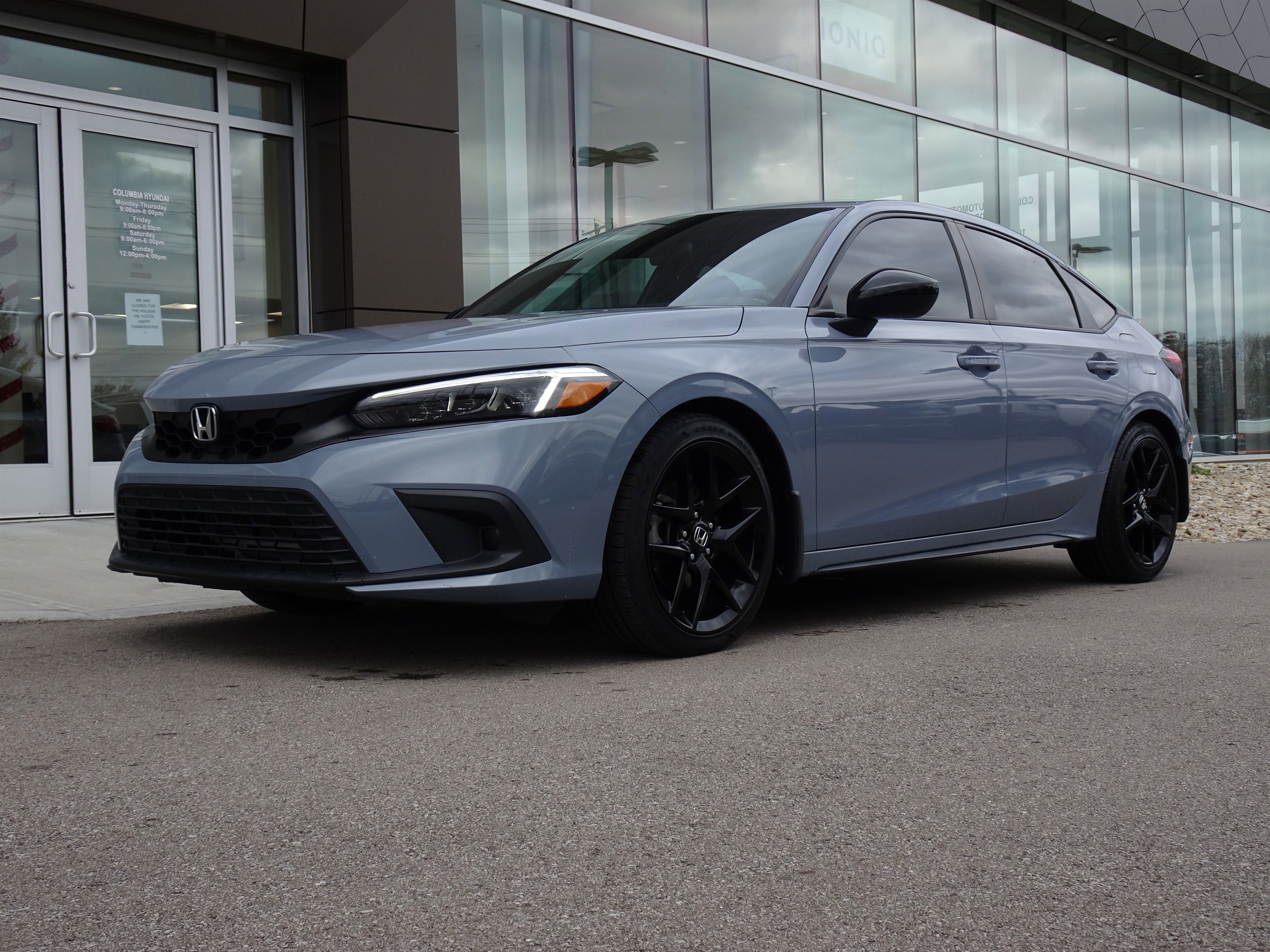 2022 Honda Civic Hatchback Sport's photo