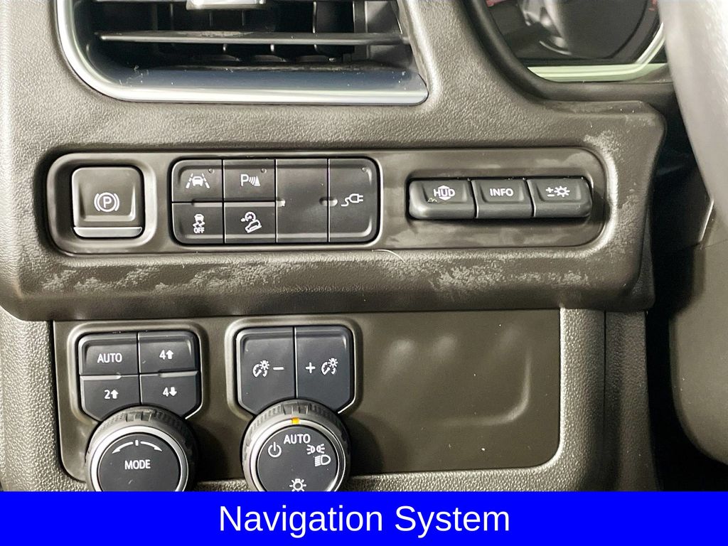 2021 Chevrolet Suburban High Country photo 10