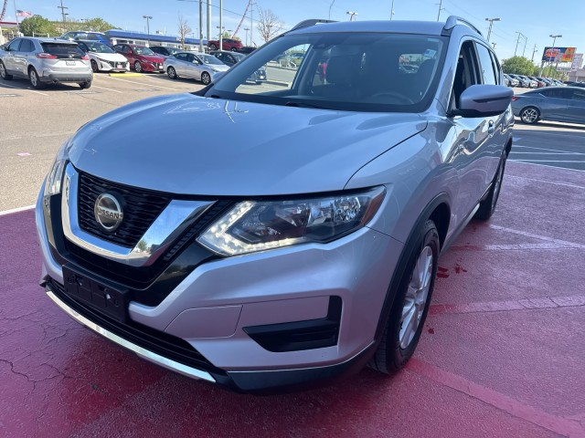 Used 2020 Brilliant Silver Metallic Nissan SV image 24