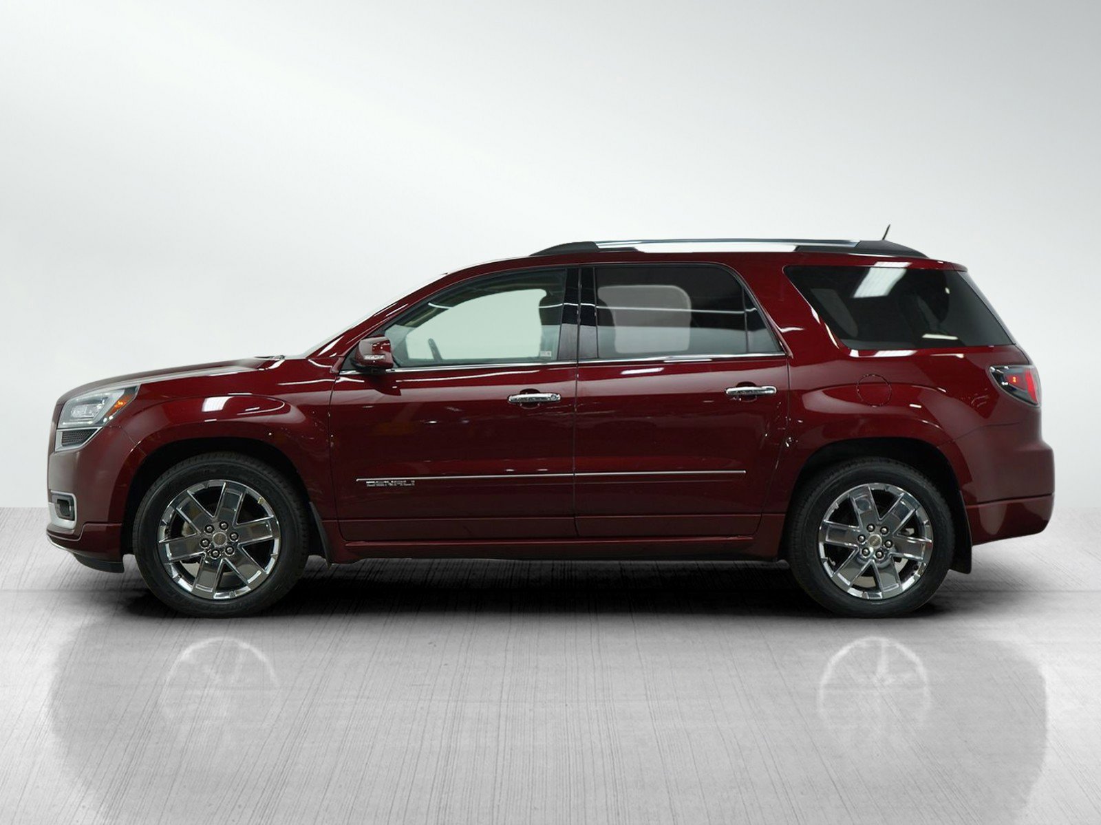 Used 2016 GMC Acadia Denali with VIN 1GKKVTKD1GJ220803 for sale in Roseville, Minnesota