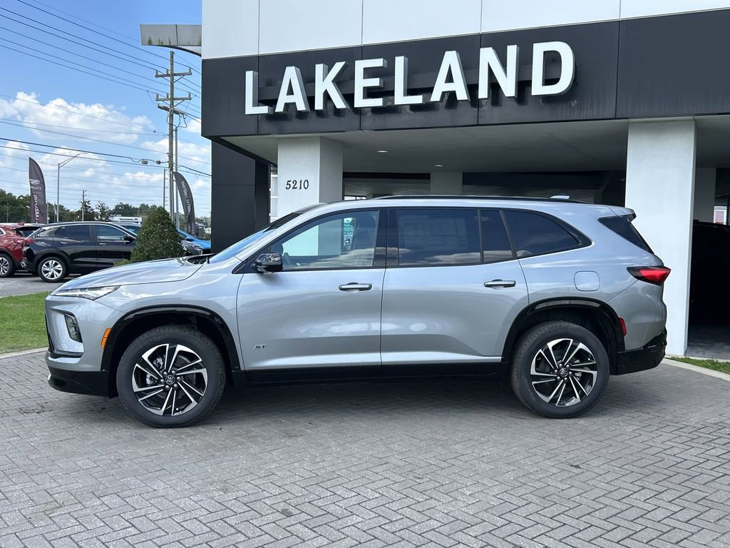 2026 Buick Enclave Sport Touring photo 3