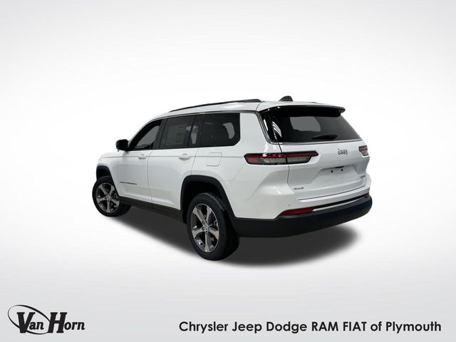 2025 Jeep Grand Cherokee Limited photo 2