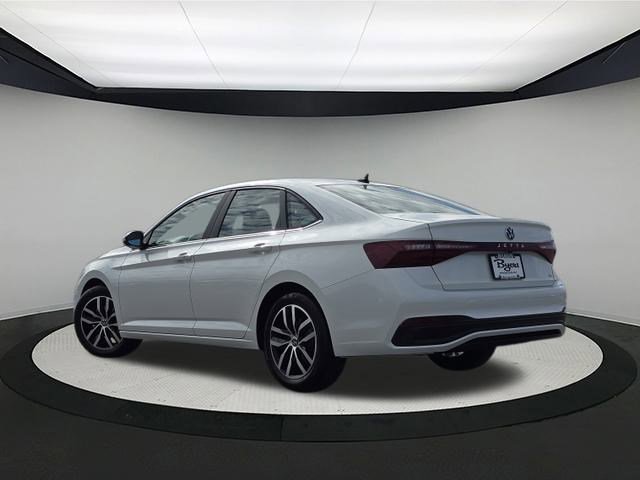 2026 Volkswagen Jetta SE photo 6