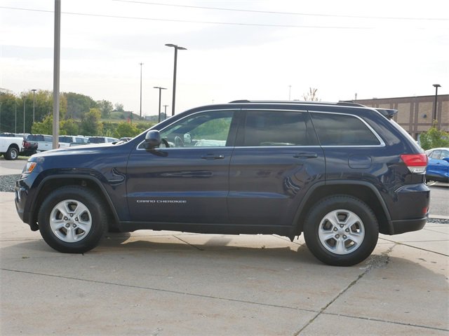 2016 Jeep Grand Cherokee Laredo photo 3