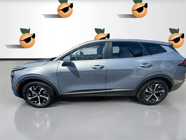 2025 Kia Sportage EX photo 4