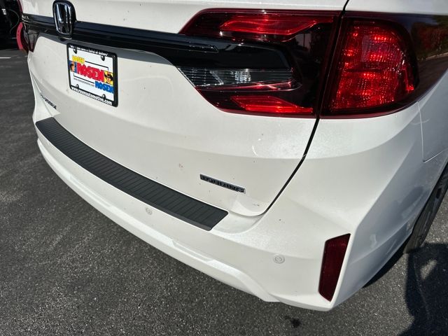 2026 Honda Odyssey Touring photo 33