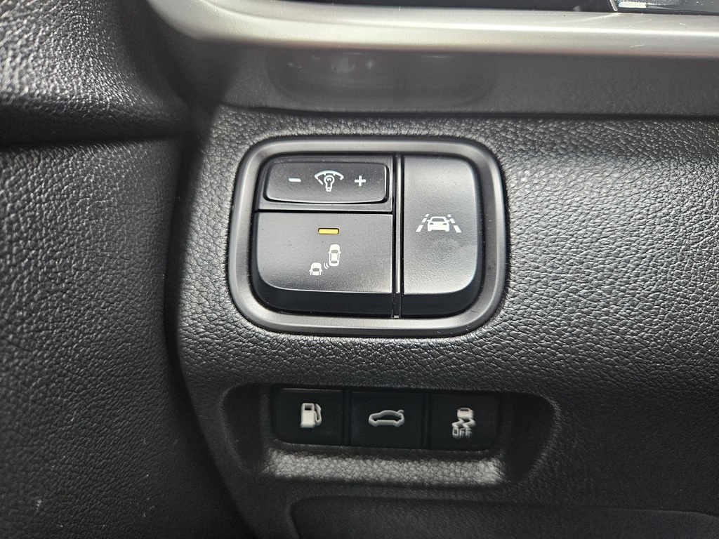 2019 Kia Optima S photo 19