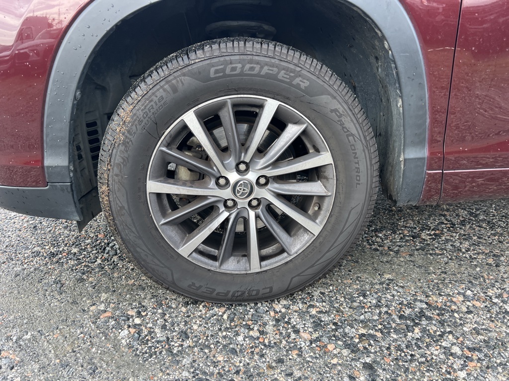 2018 Toyota Highlander XLE photo 10
