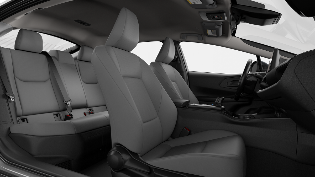 2026 Toyota Prius LE photo 18