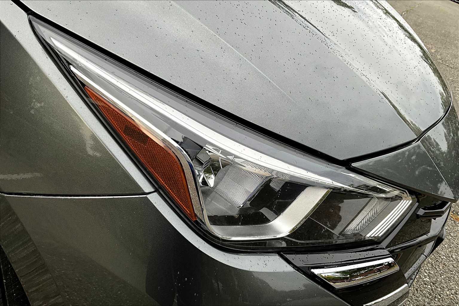 2024 Nissan Versa SV photo 26
