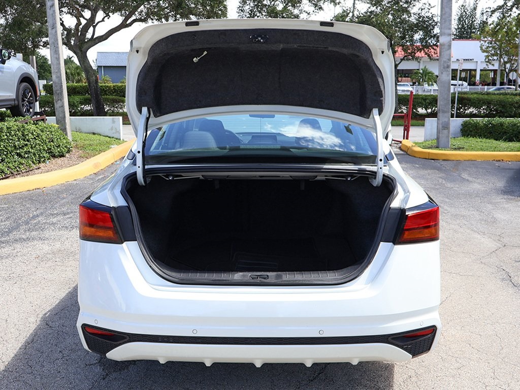 2023 Nissan Altima 2.5 SV photo 16