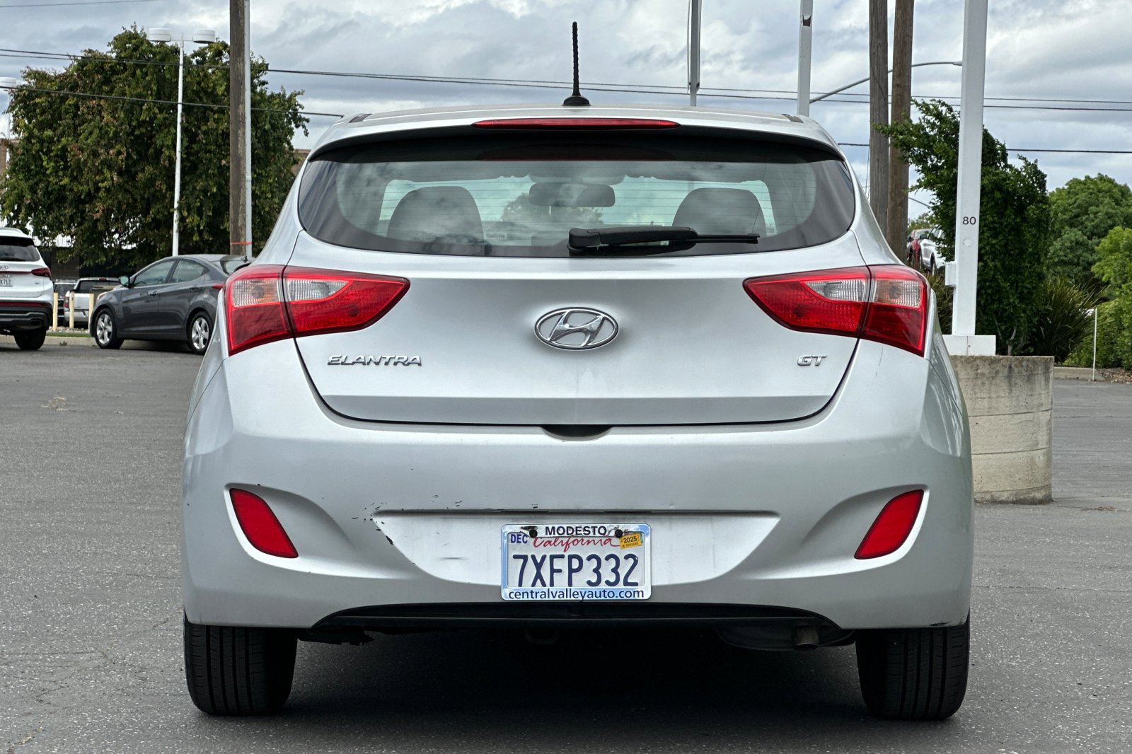 2016 Hyundai Elantra GT Base photo 4